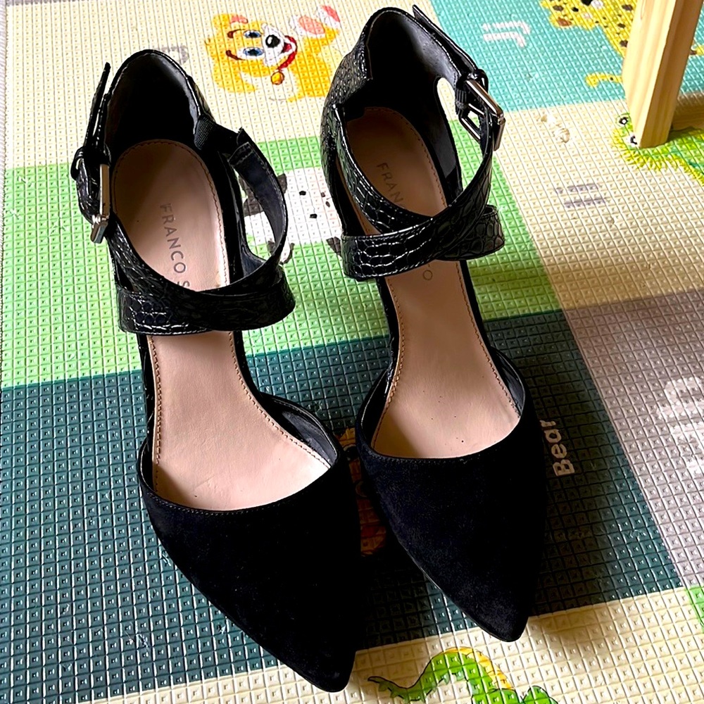 Black Franco Sarto Suede/Faux Snake skin pump | Size 8